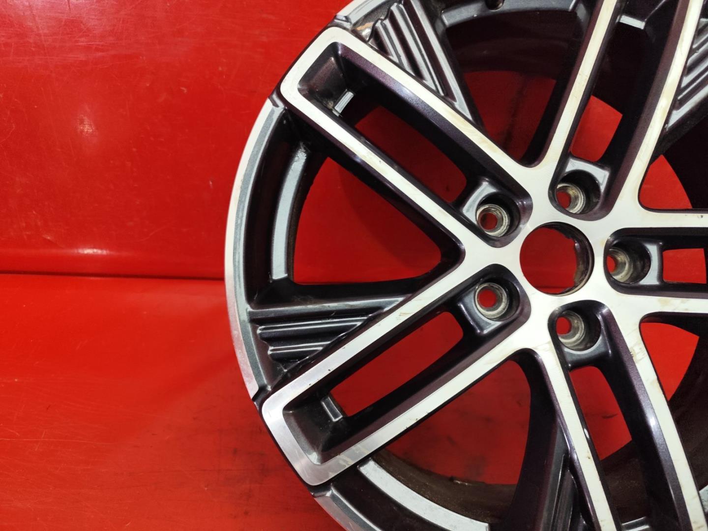 Диск колесный литой легкий сплав