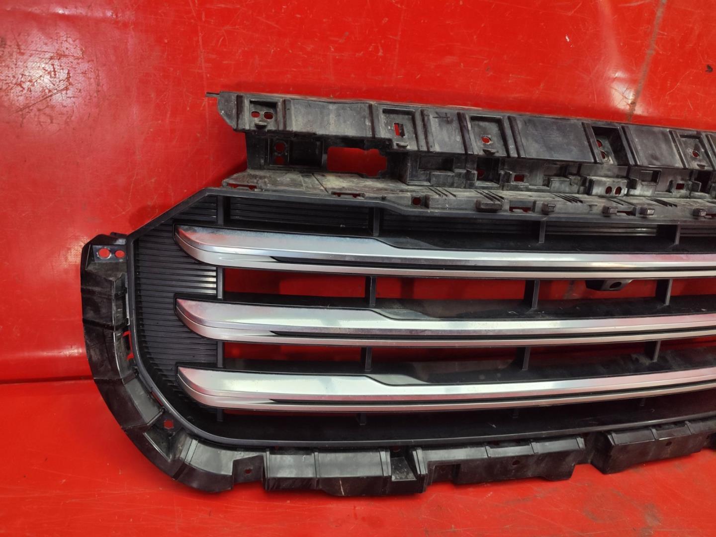 Решетка радиатора