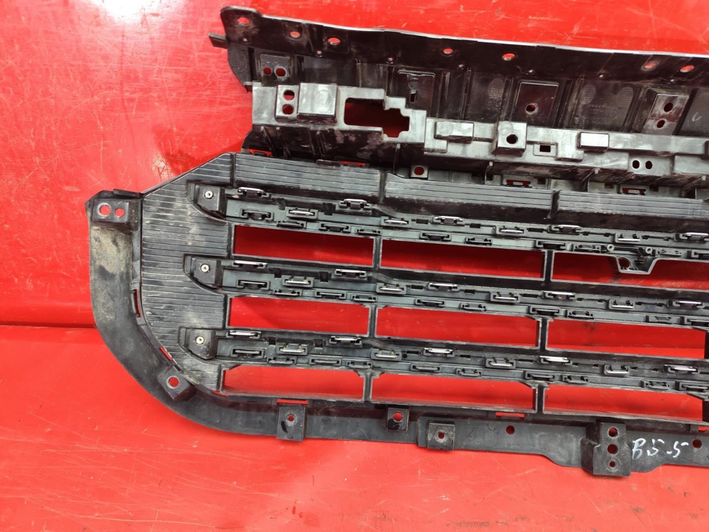 Решетка радиатора