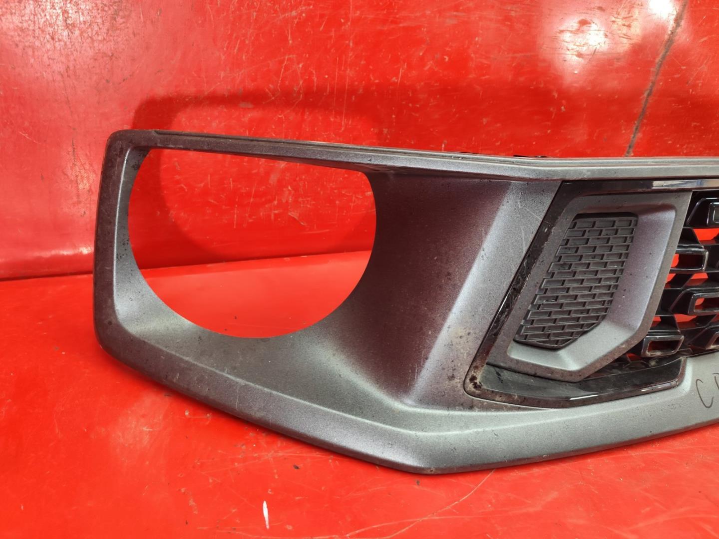 Решетка радиатора