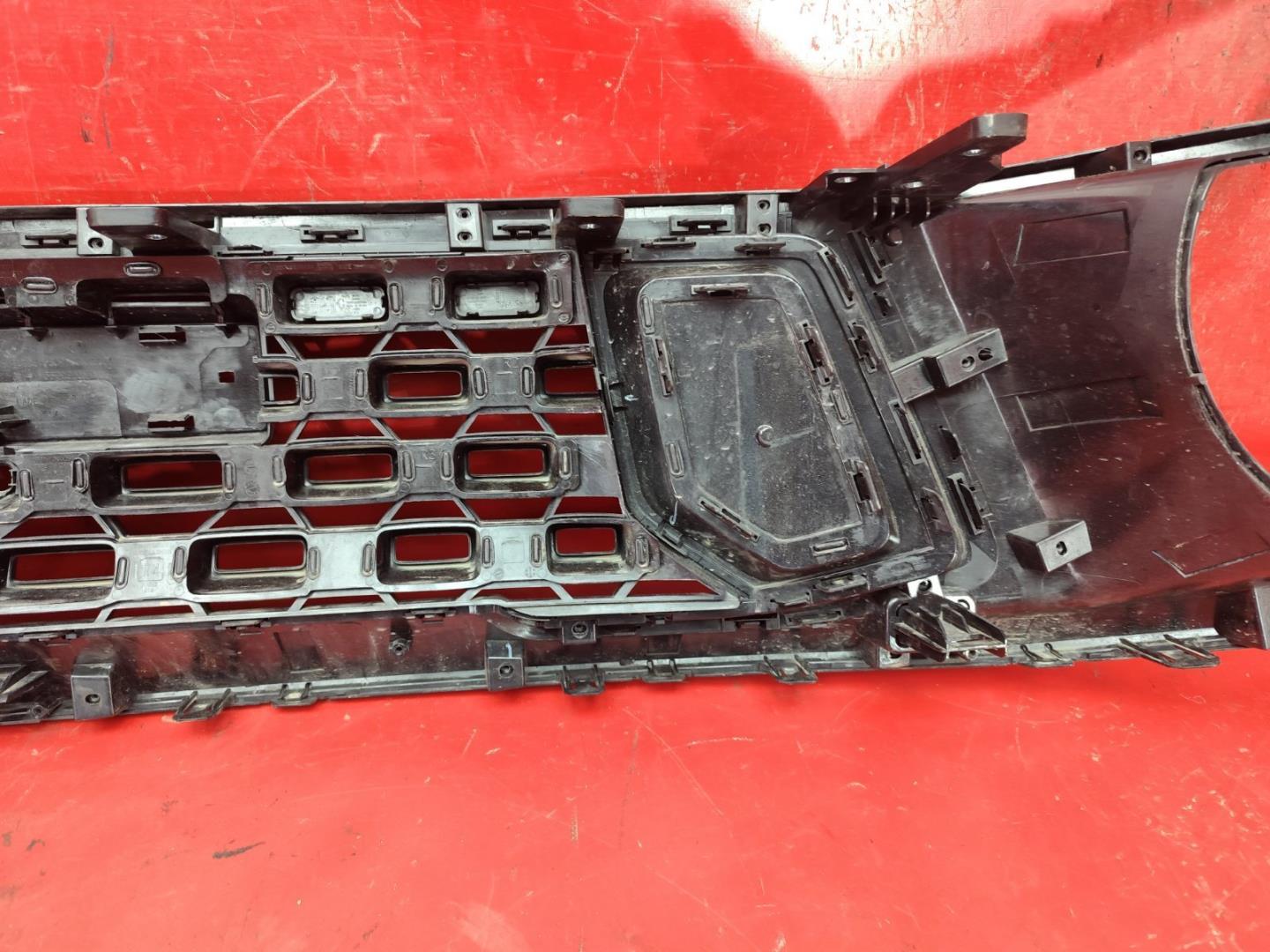 Решетка радиатора