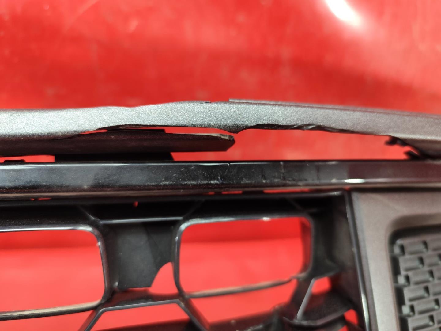 Решетка радиатора