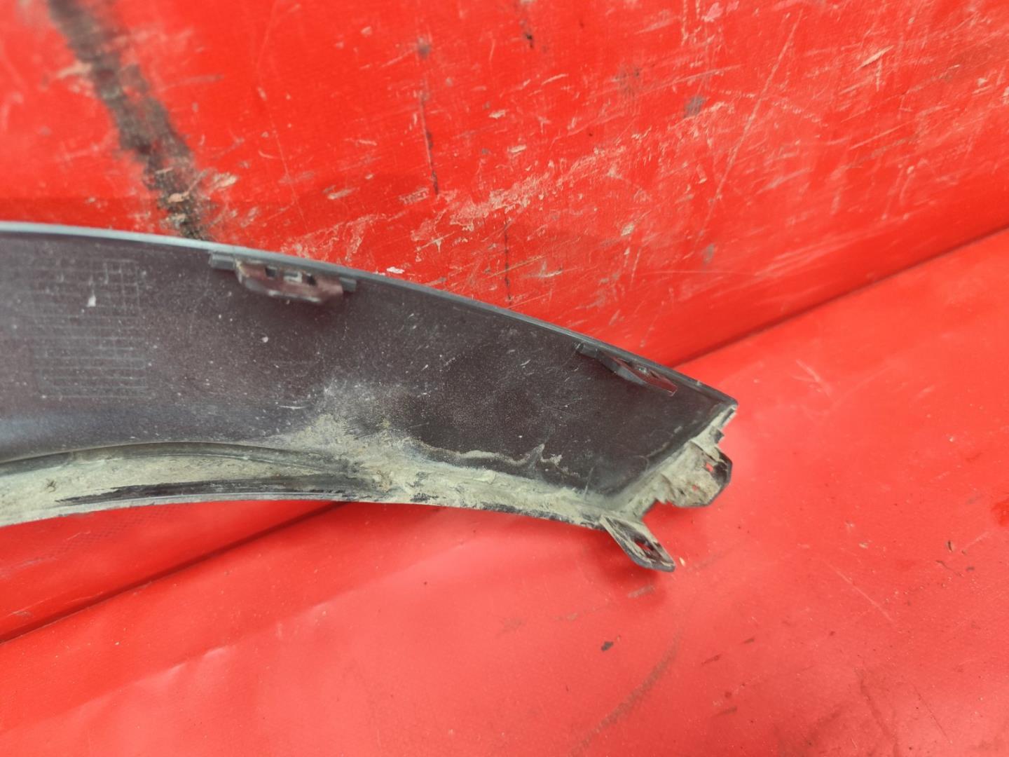 Накладка на крыло