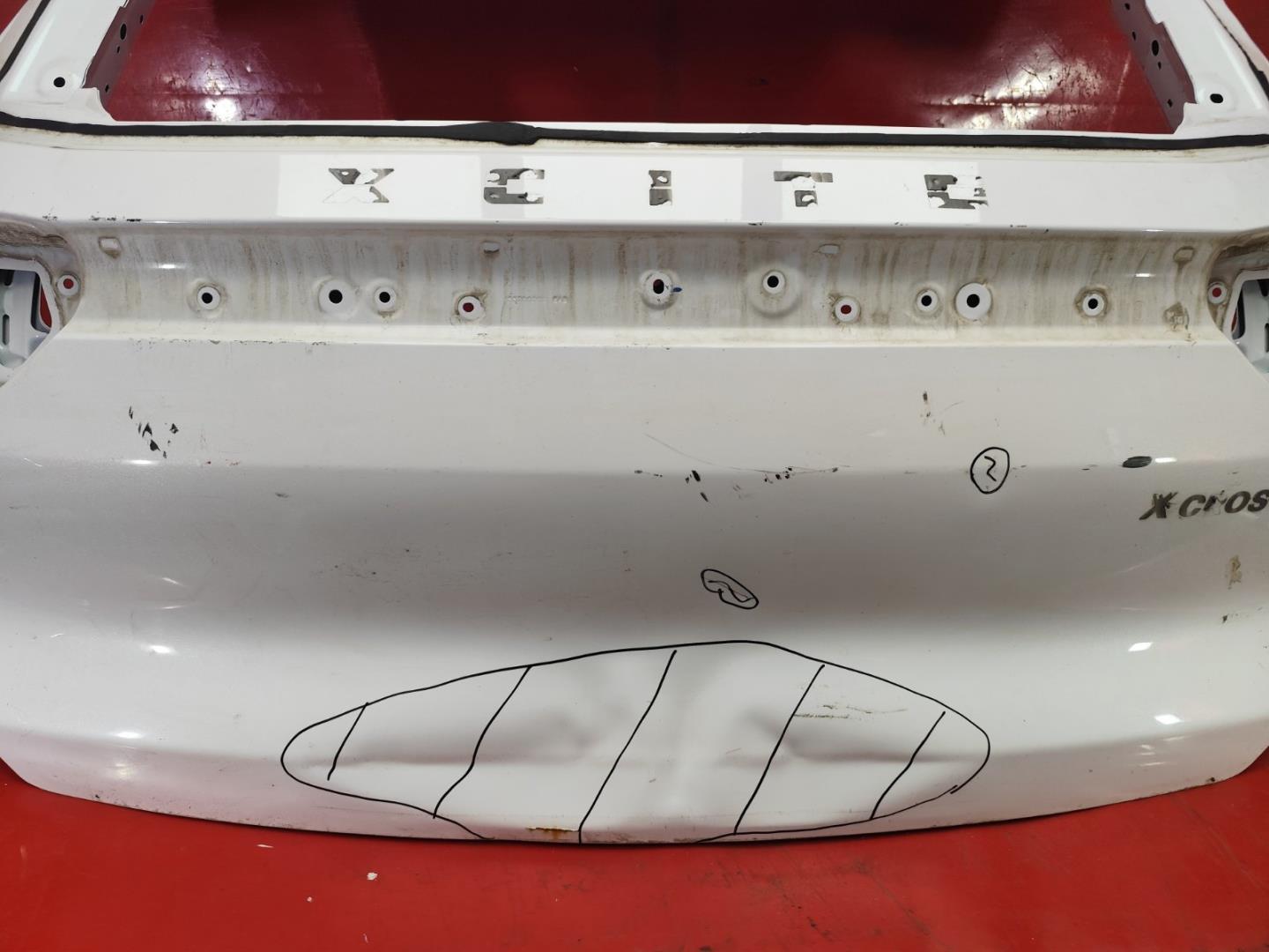 Крышка багажника