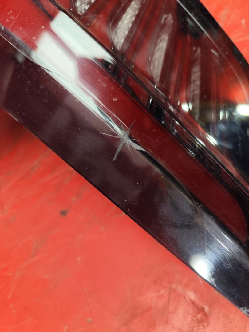 Фонарь задний