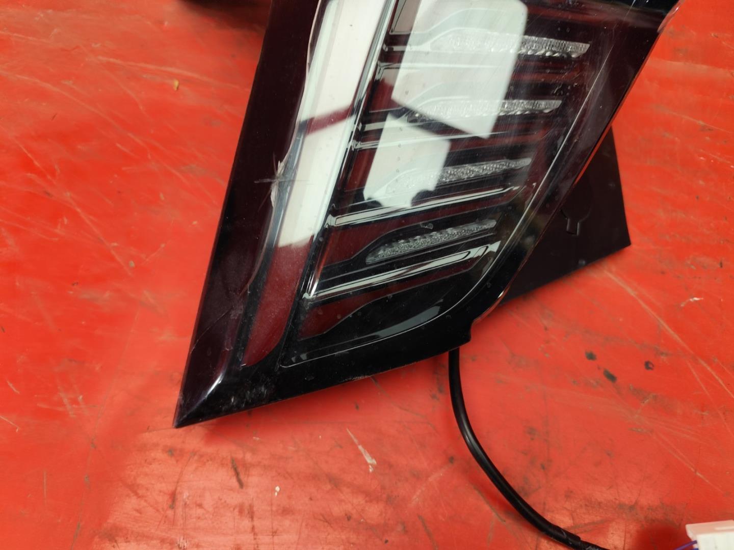 Фонарь задний