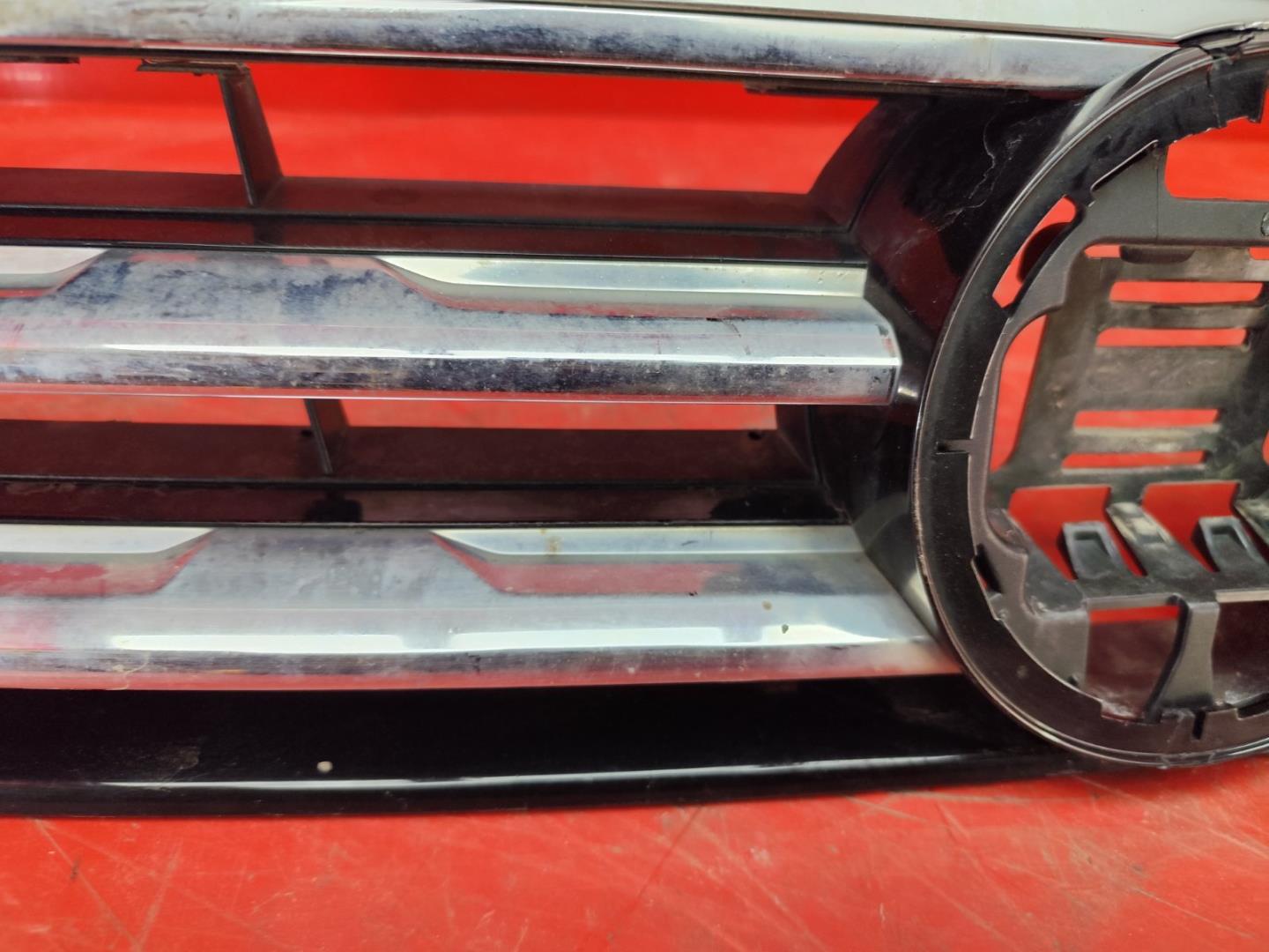 Решетка радиатора