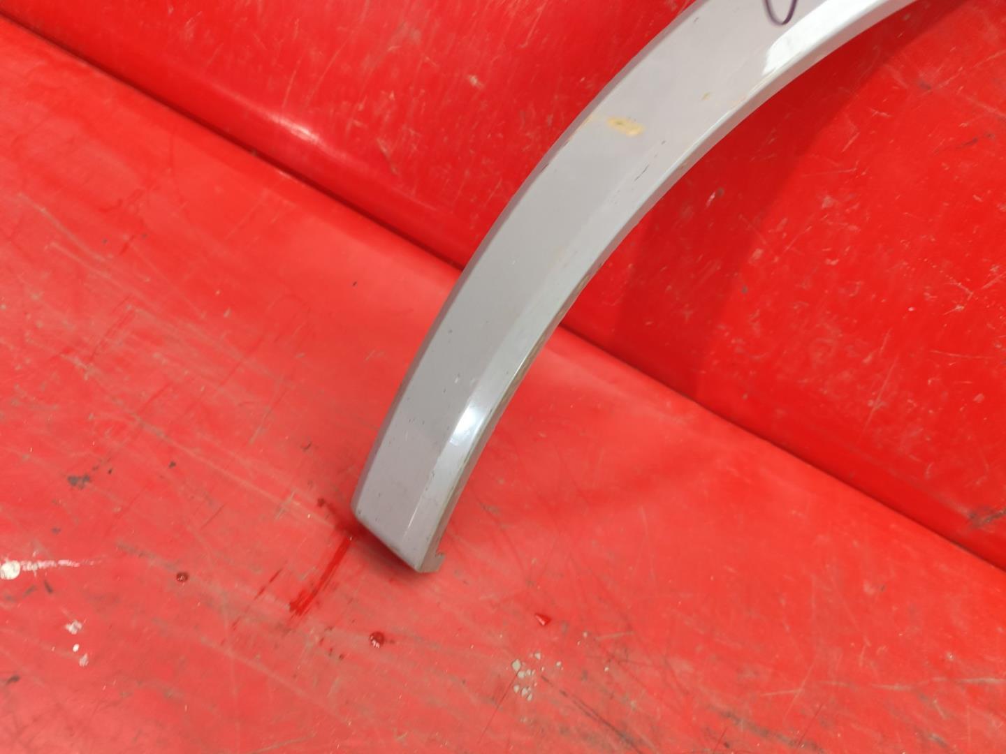 Накладка на крыло