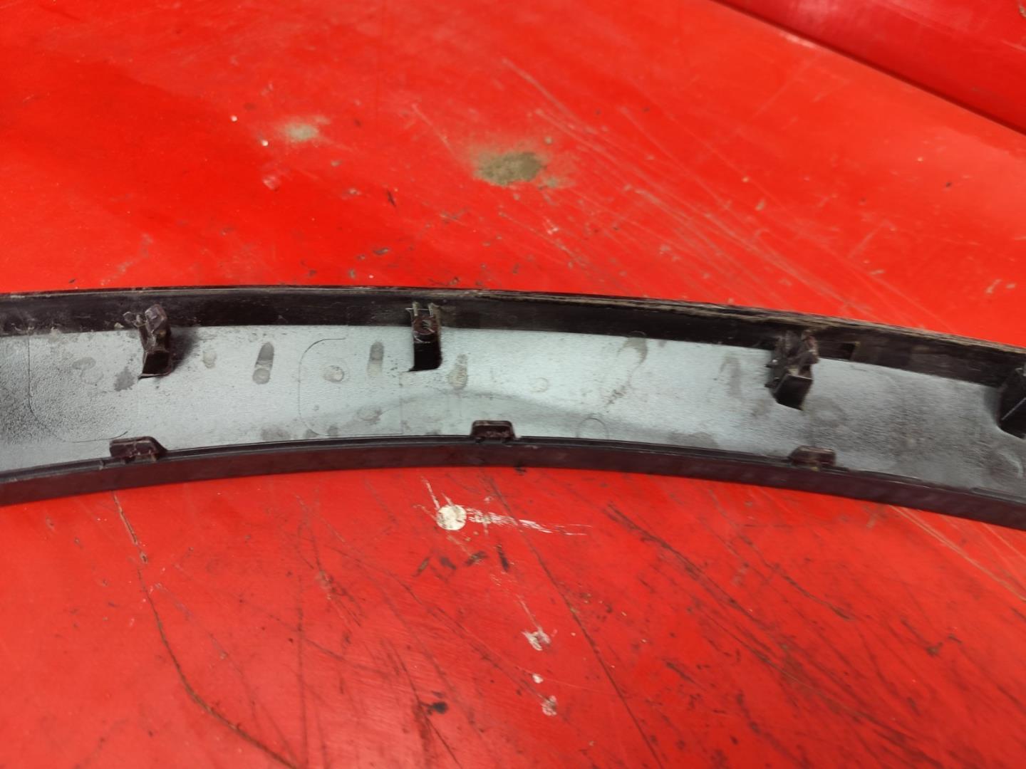 Накладка на решетку радиатора