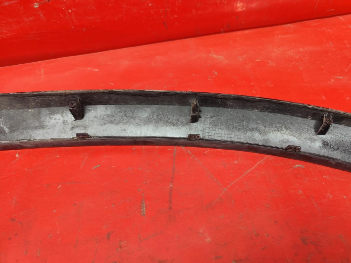 Накладка на решетку радиатора