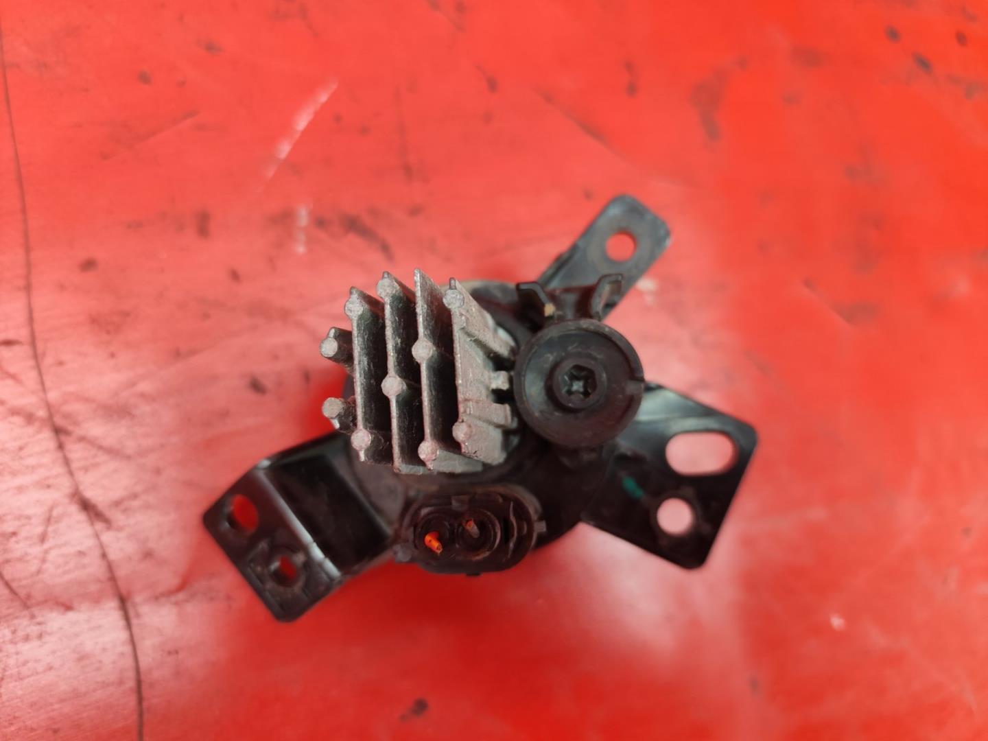 Фара противотуманная