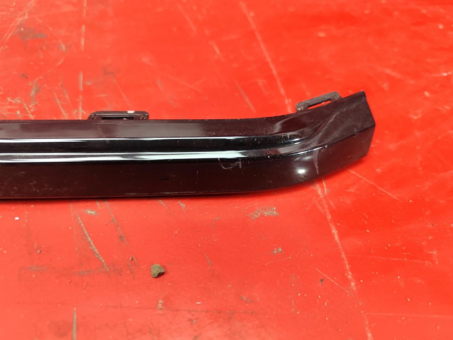 Накладка на решетку радиатора