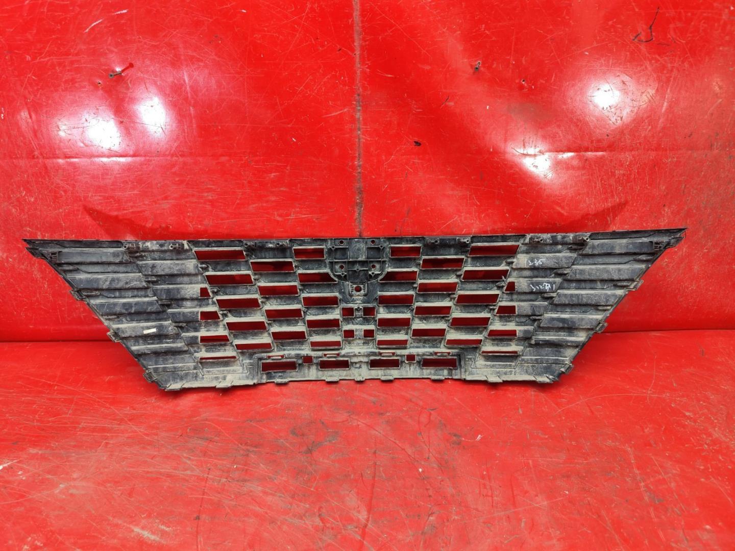 Решетка радиатора