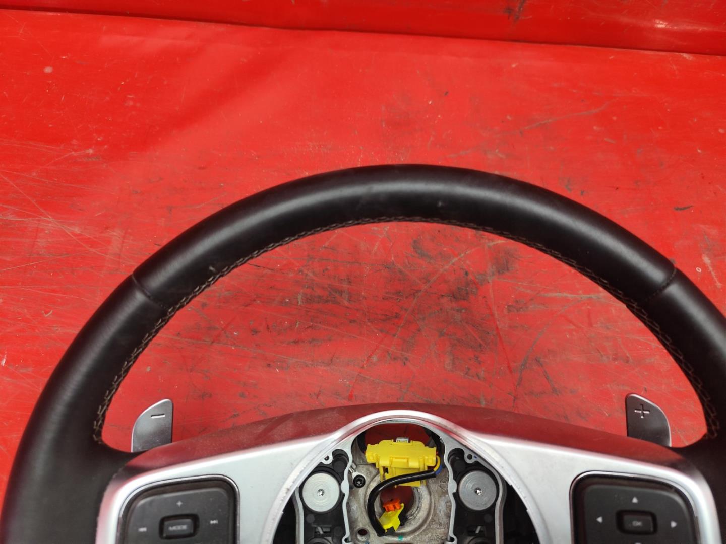 Рулевое колесо (руль)