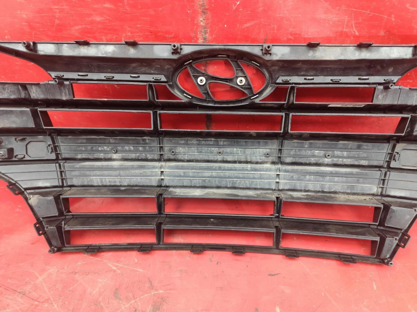 Решетка радиатора