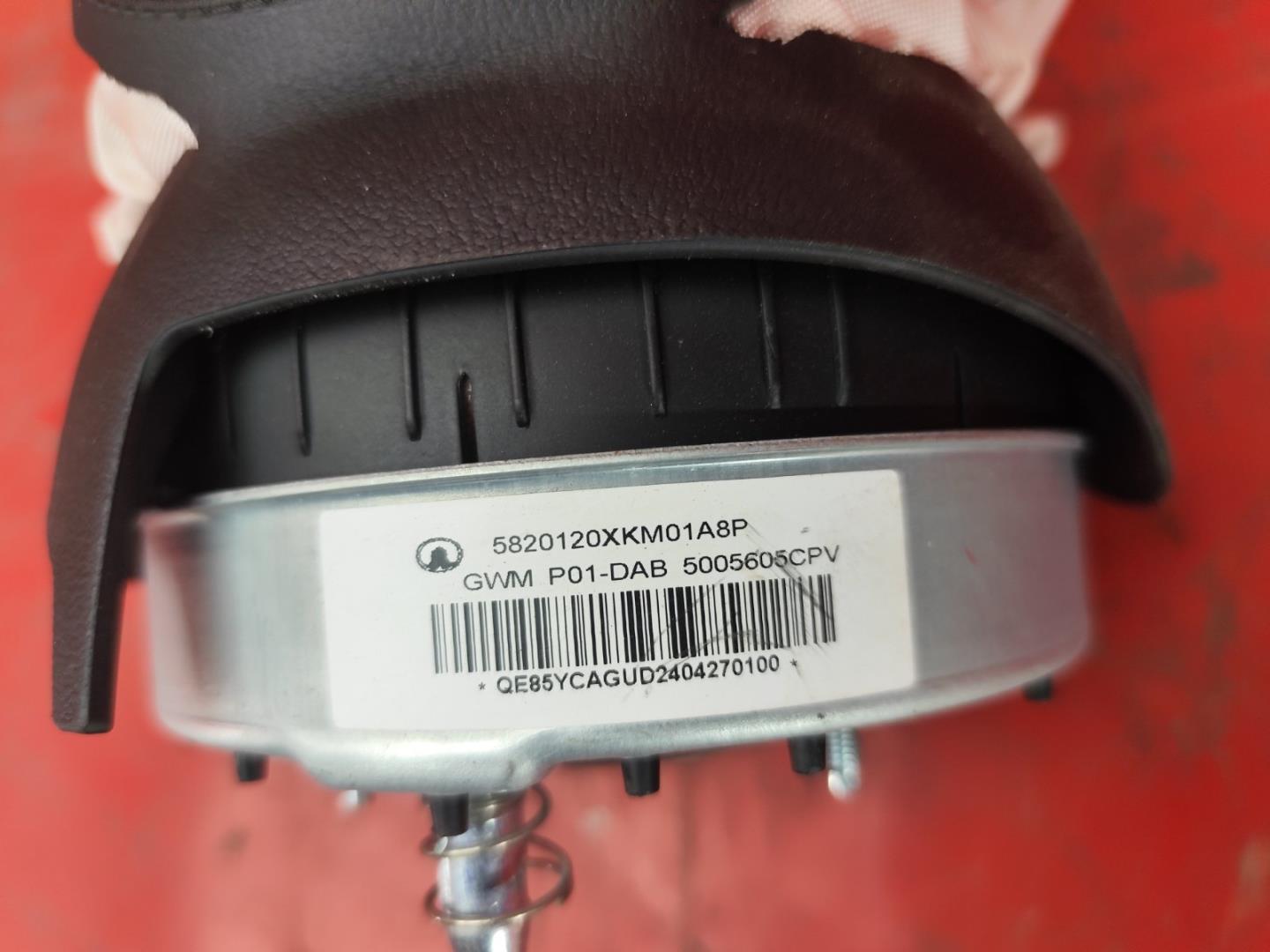 Подушка безопасности в рулевое колесо