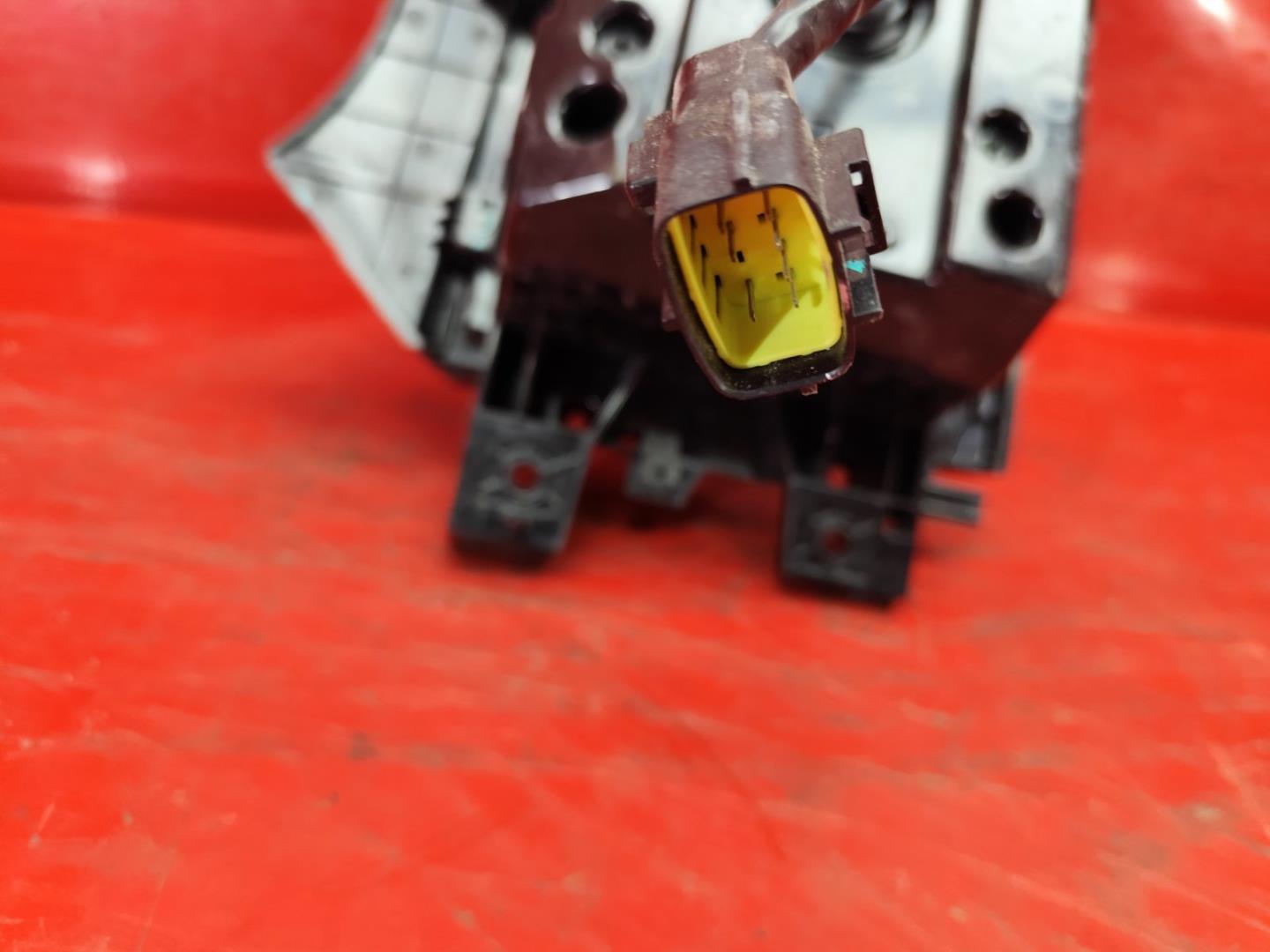 Фонарь задний