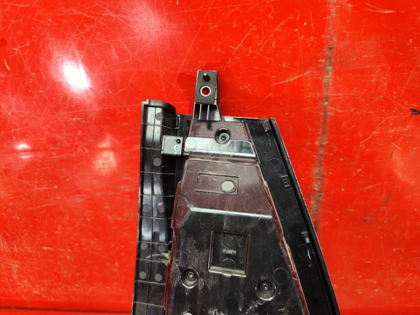 Фонарь задний