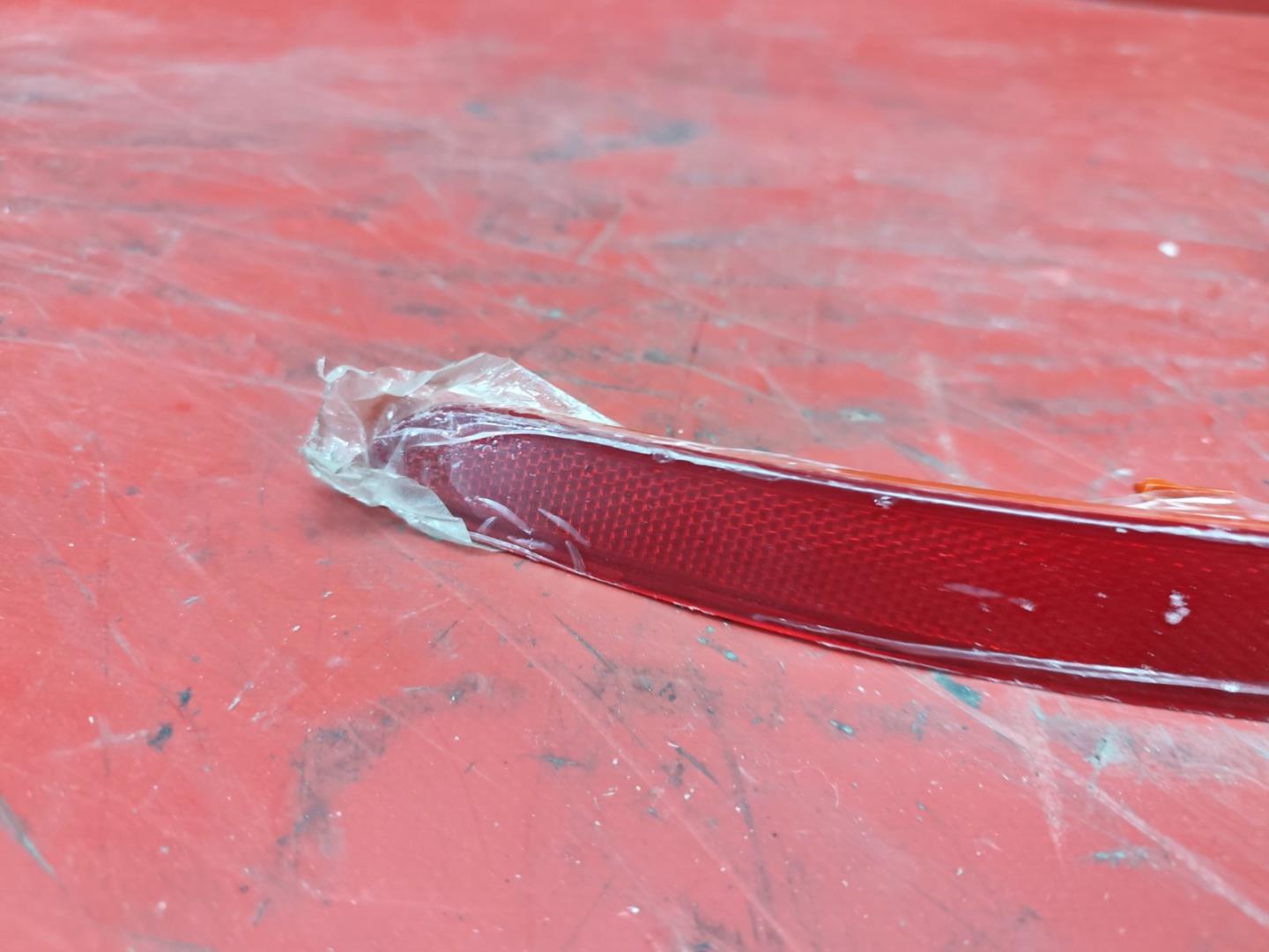 Отражатель в бампер