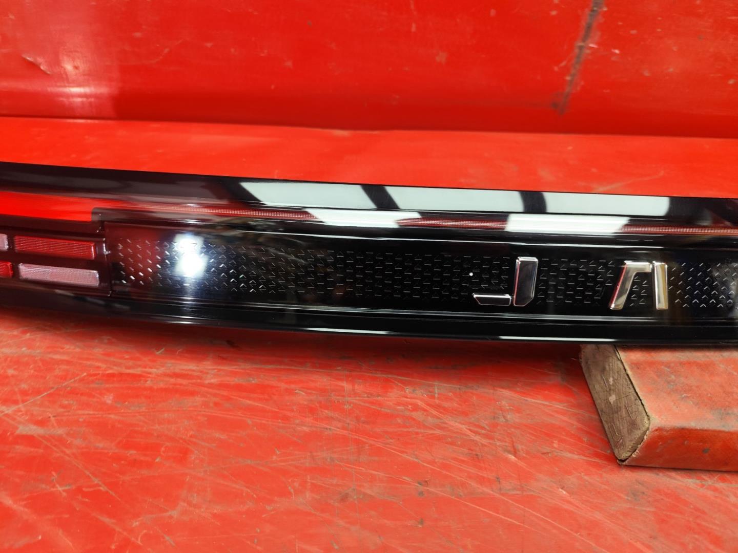 Фонарь задний