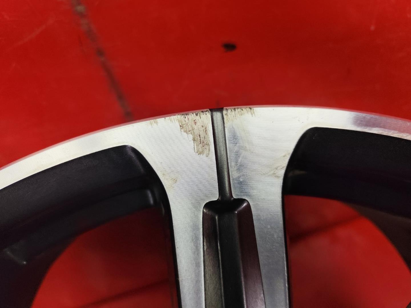 Диск колесный литой легкий сплав