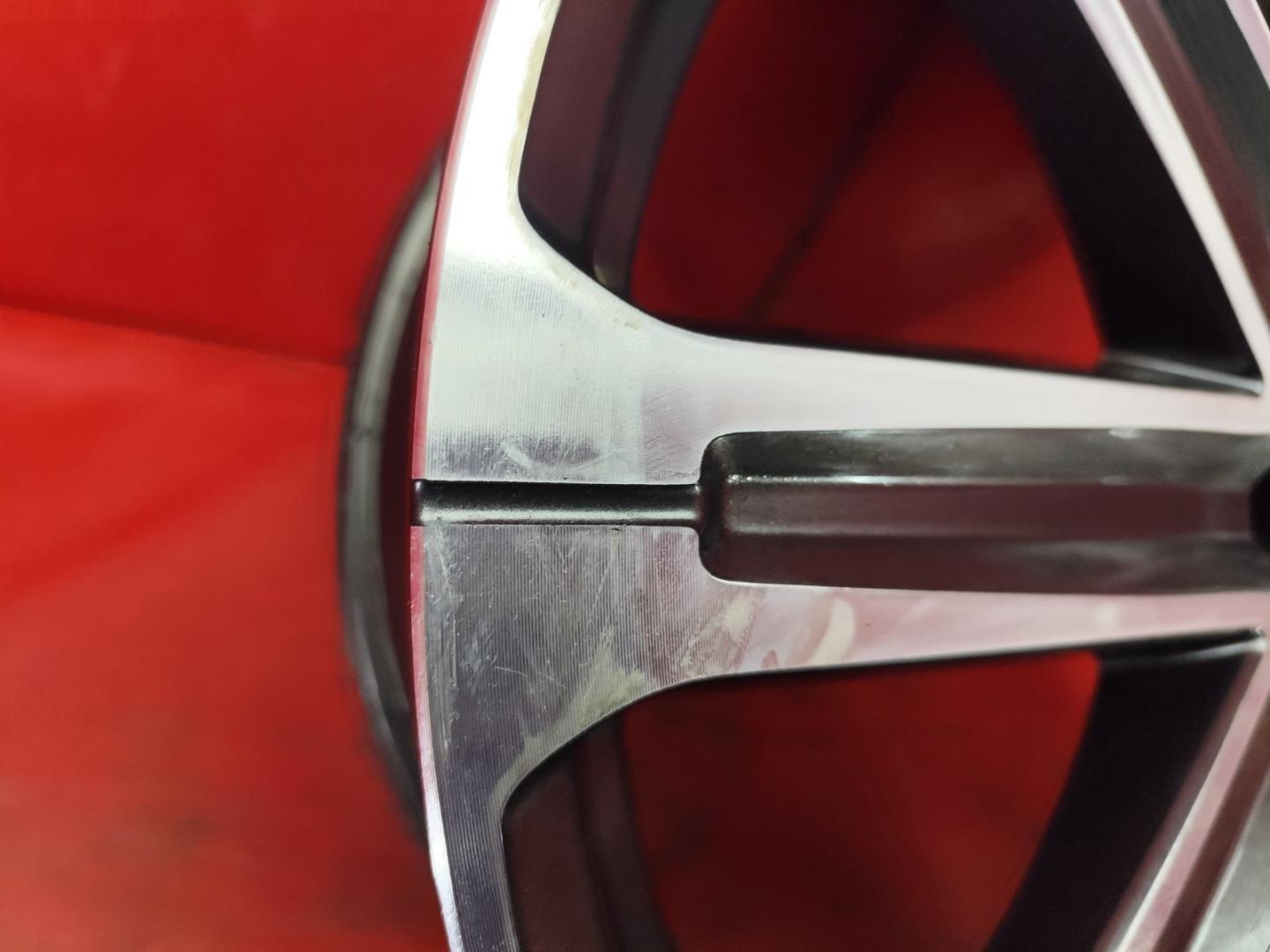 Диск колесный литой легкий сплав