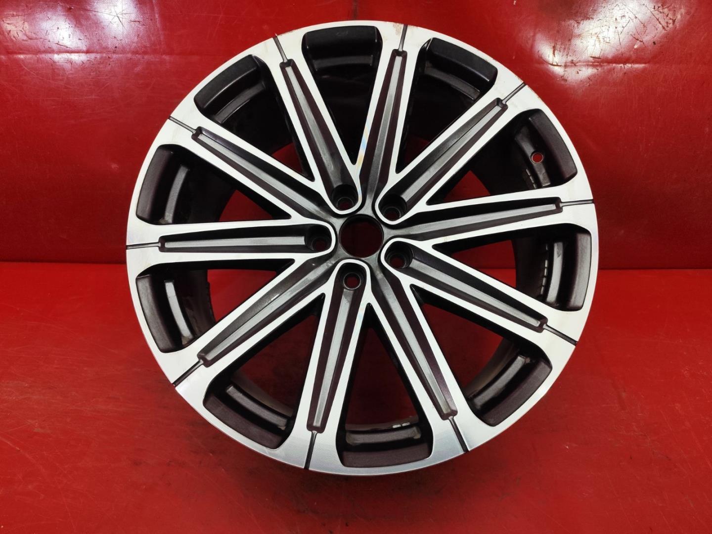 Диск колесный литой легкий сплав