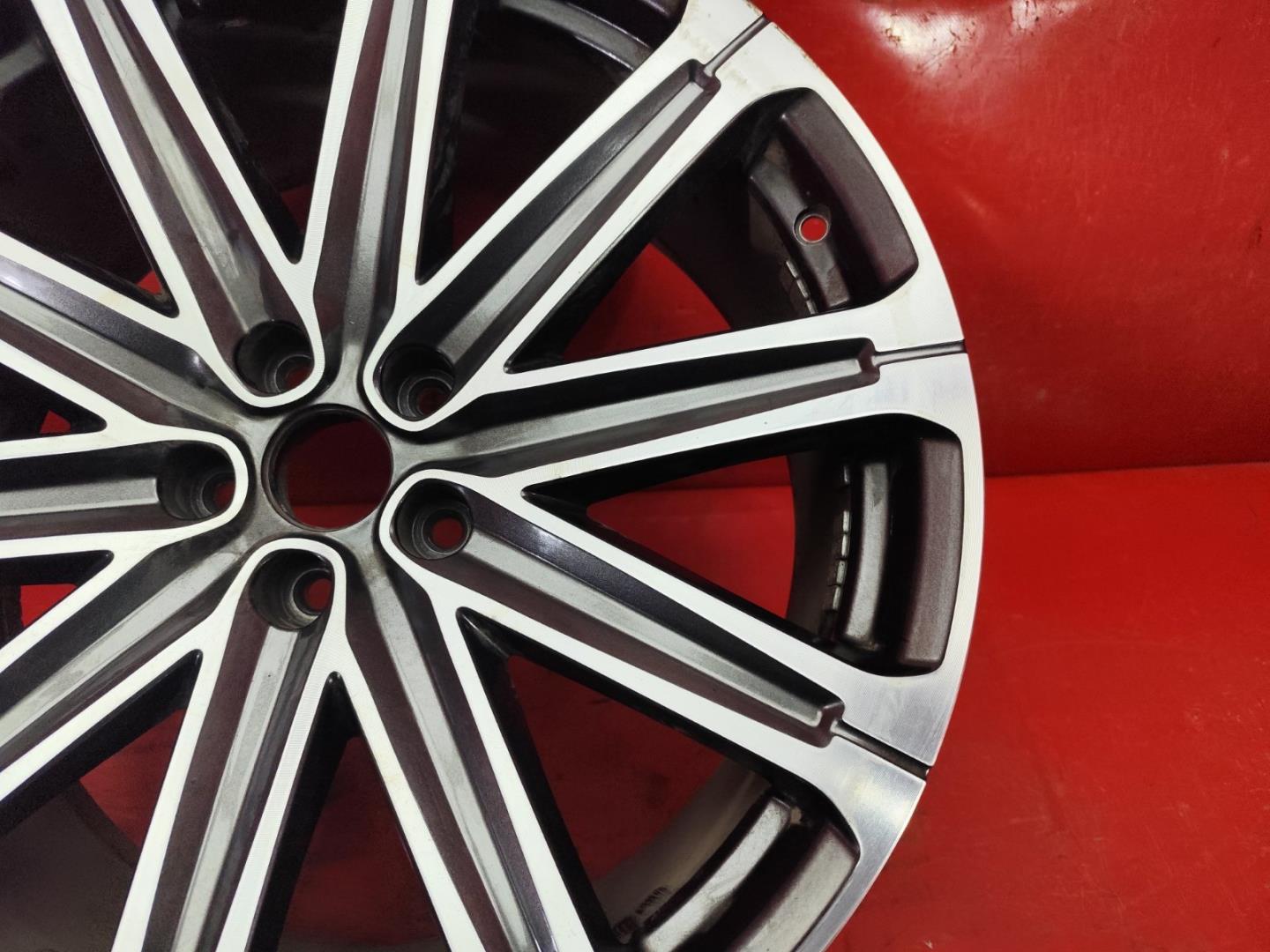 Диск колесный литой легкий сплав