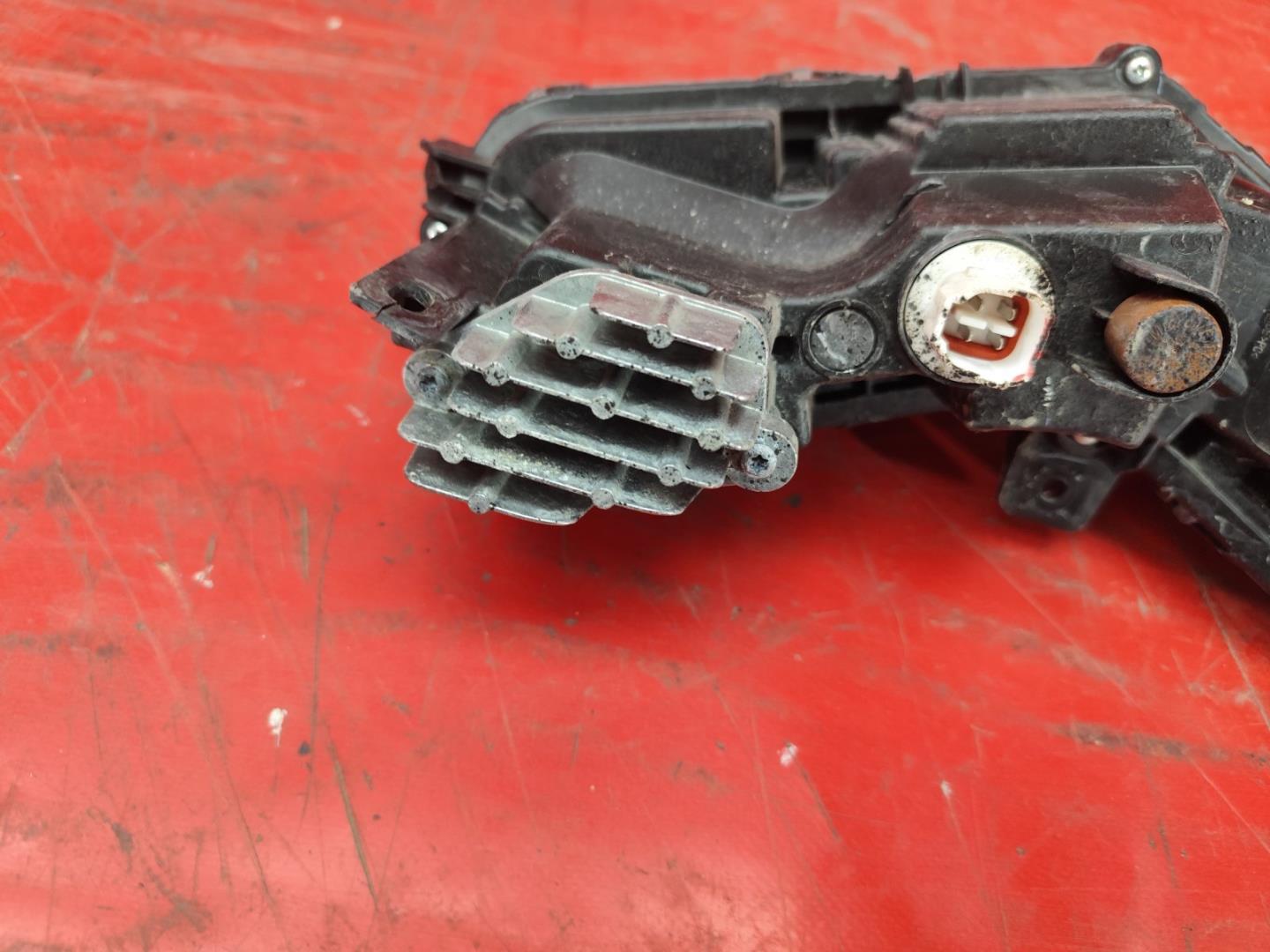 Фара противотуманная