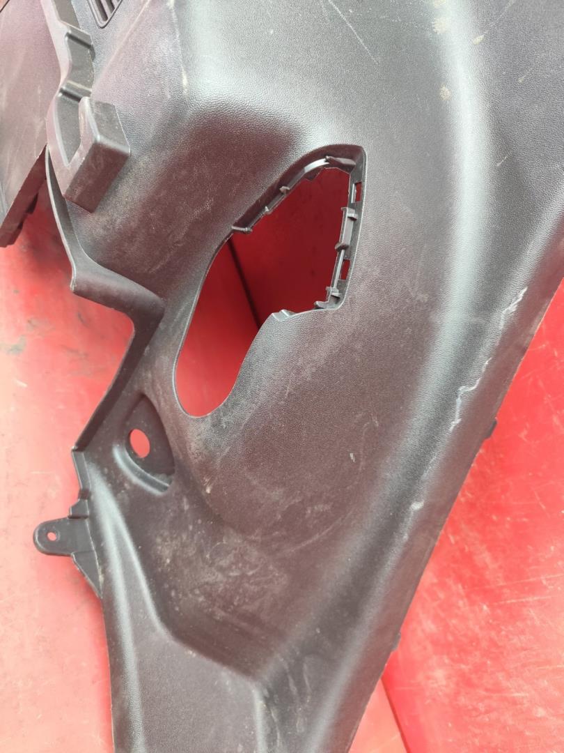 Обшивка багажника