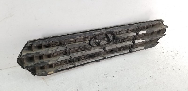 Решетка радиатора