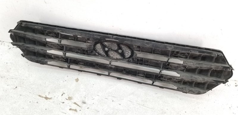 Решетка радиатора