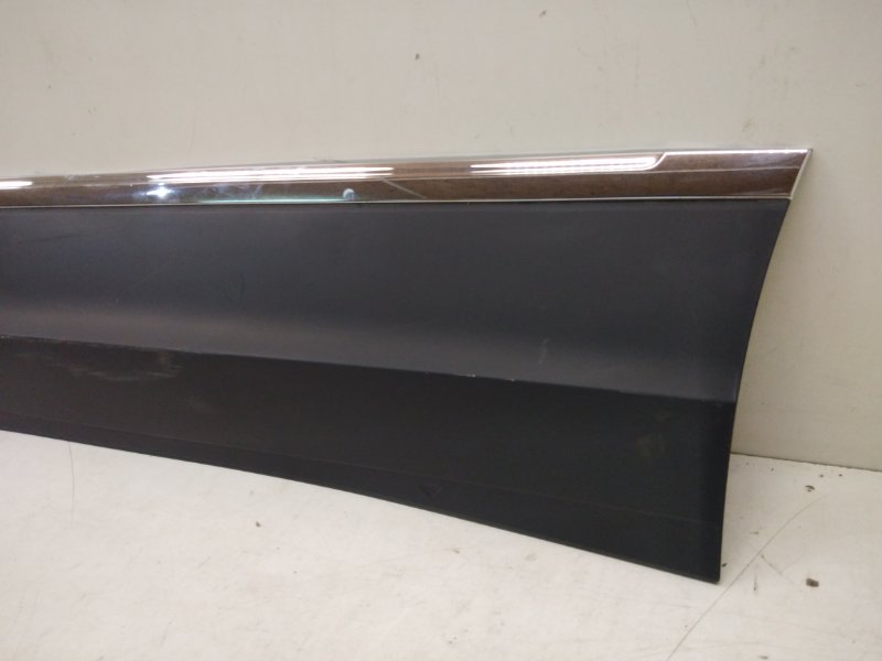 Накладка двери задней левой