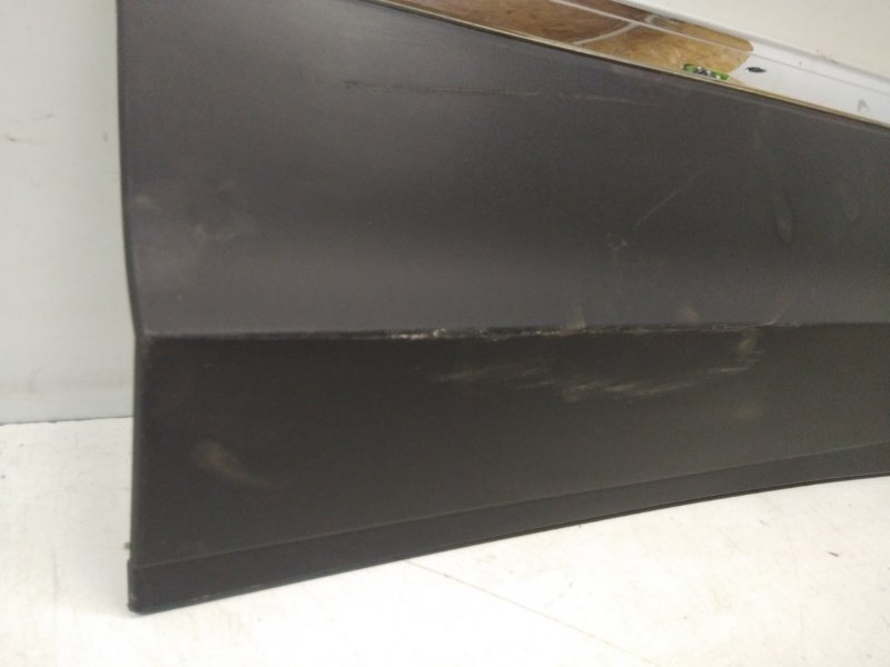 Накладка двери задней левой