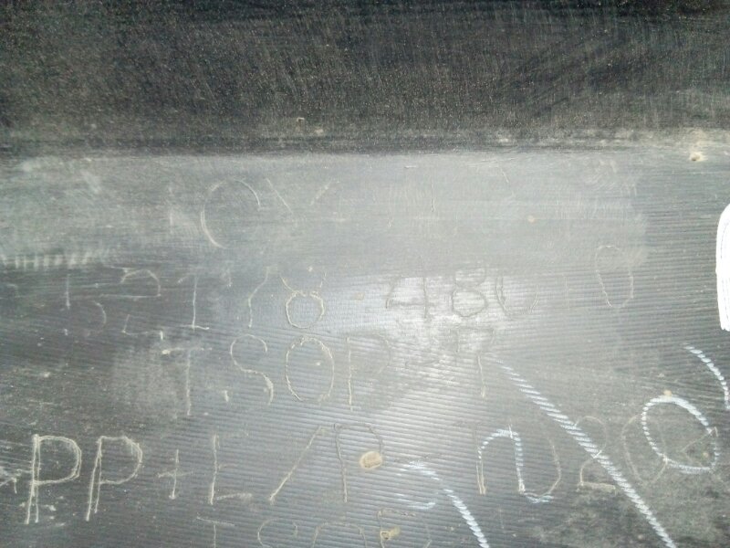 Спойлер заднего бампера