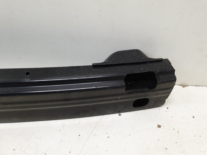 Усилитель заднего бампера