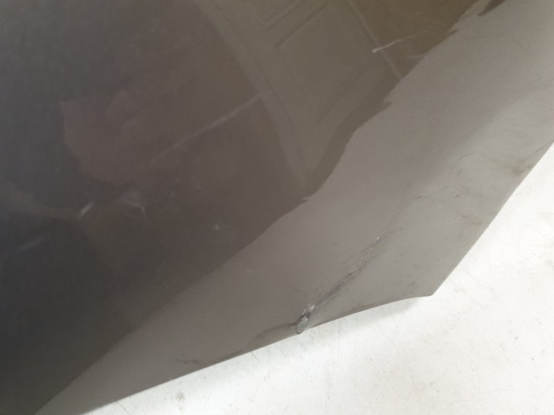 Крыло переднее правое