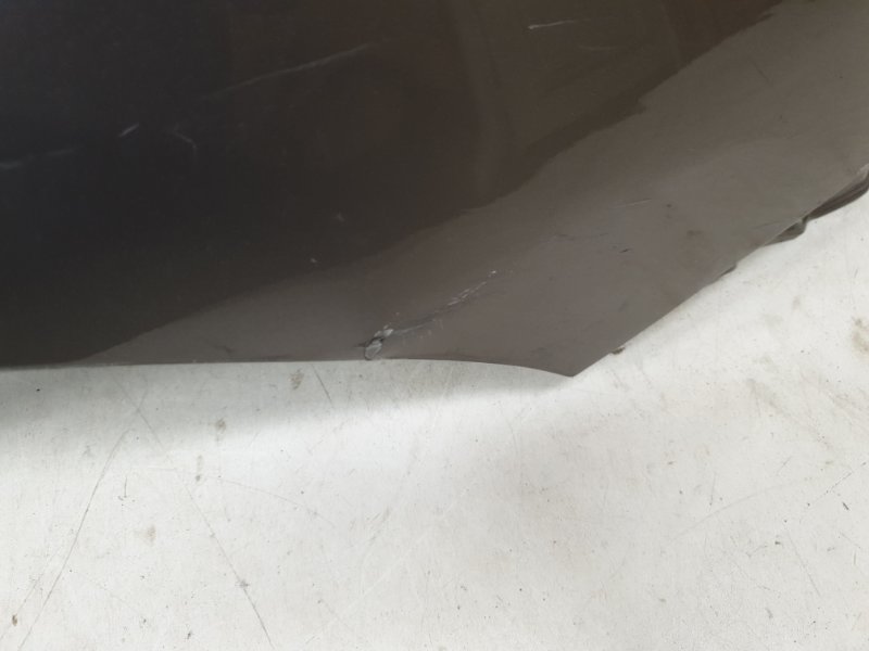 Крыло переднее правое