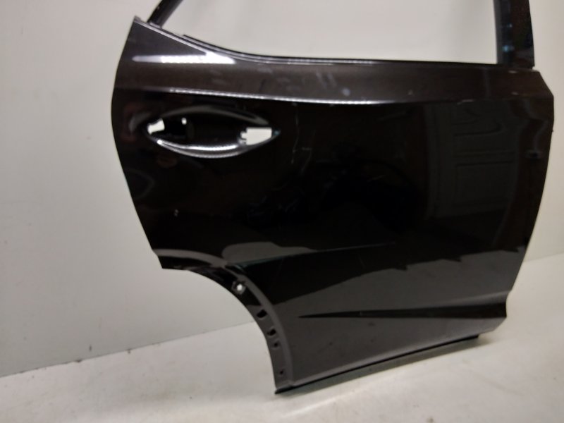 Дверь задняя правая