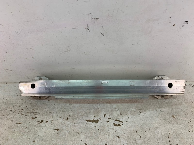 Усилитель заднего бампера