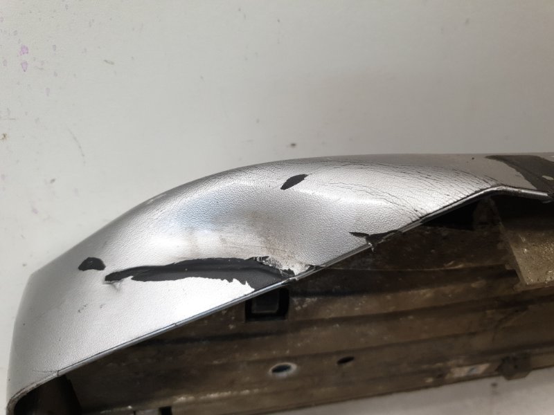 Подножка правая