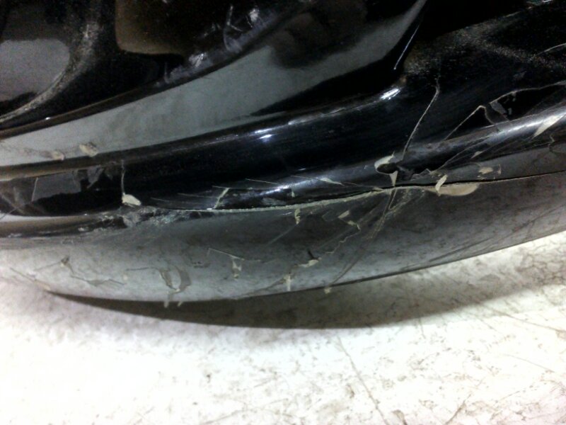 Бампер передний