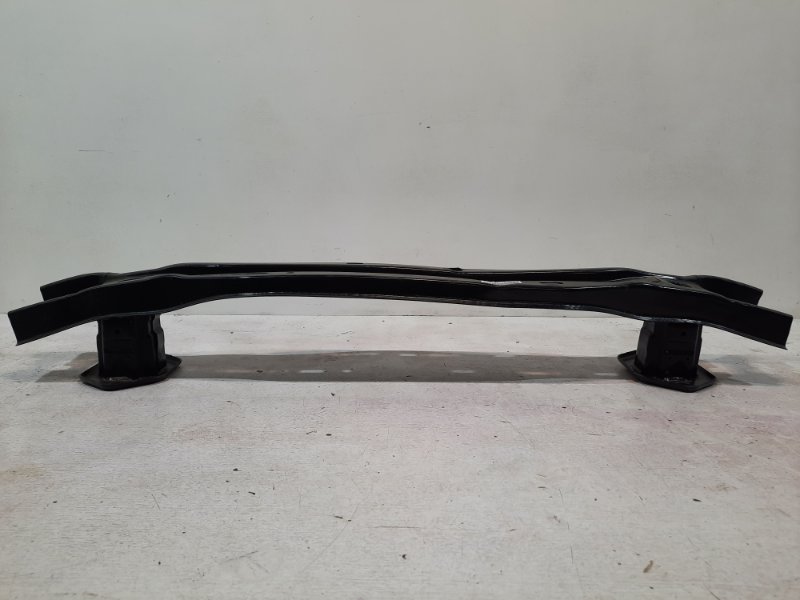 Усилитель заднего бампера