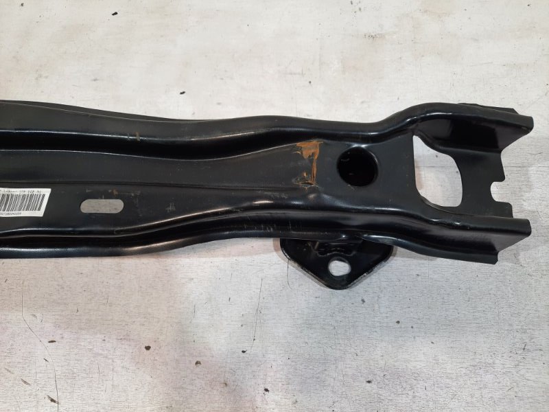 Усилитель заднего бампера