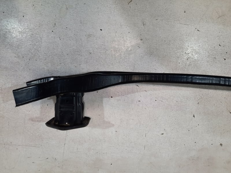 Усилитель заднего бампера