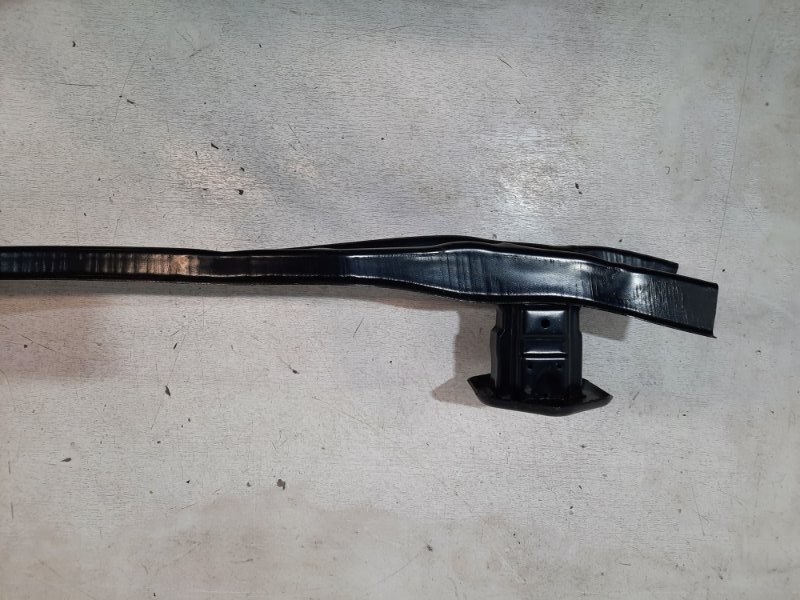 Усилитель заднего бампера