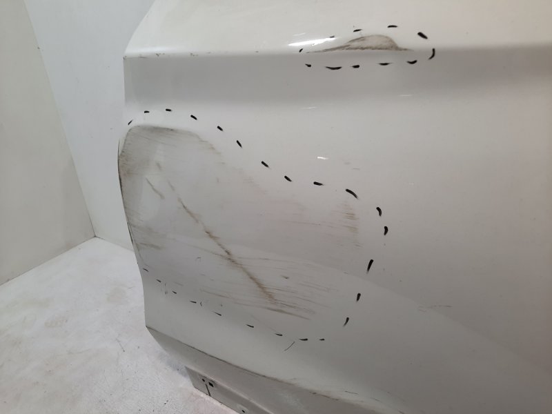 Дверь задняя левая