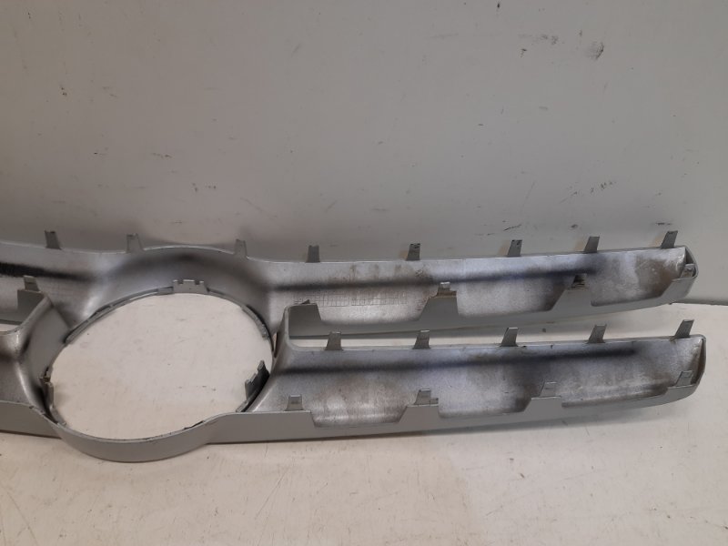 Накладка на решетку радиатора