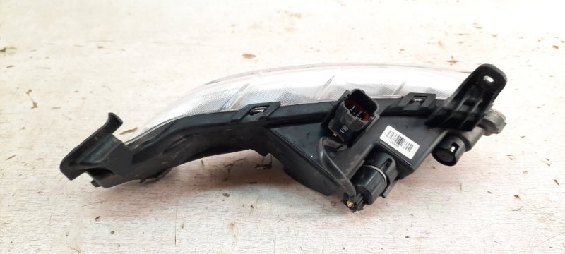 Фара противотуманная правая