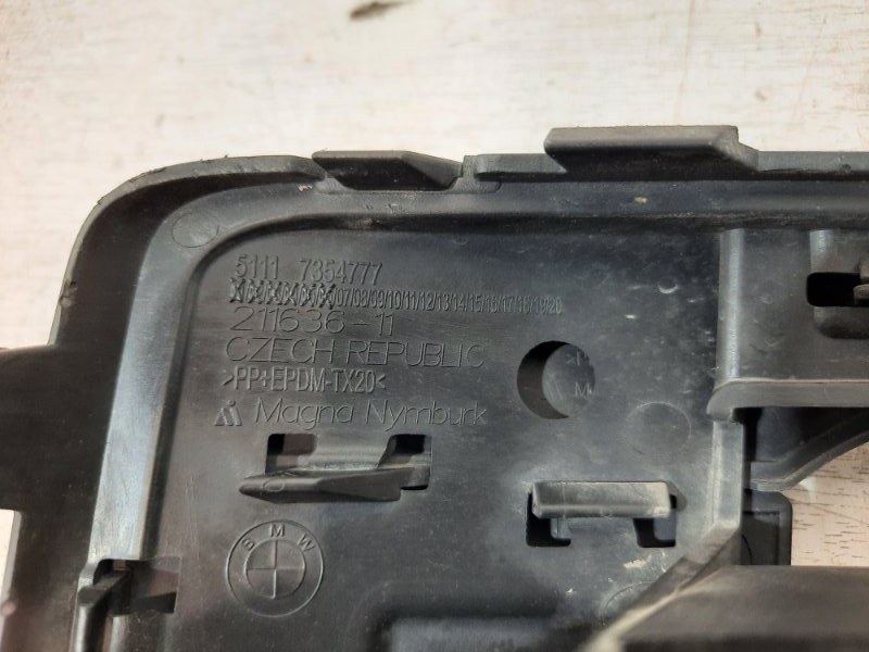 Решетка в бампер левая